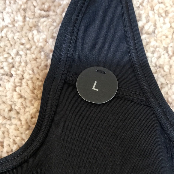 NWT! Nike black large medium support sports bra. - Picture 5 of 8